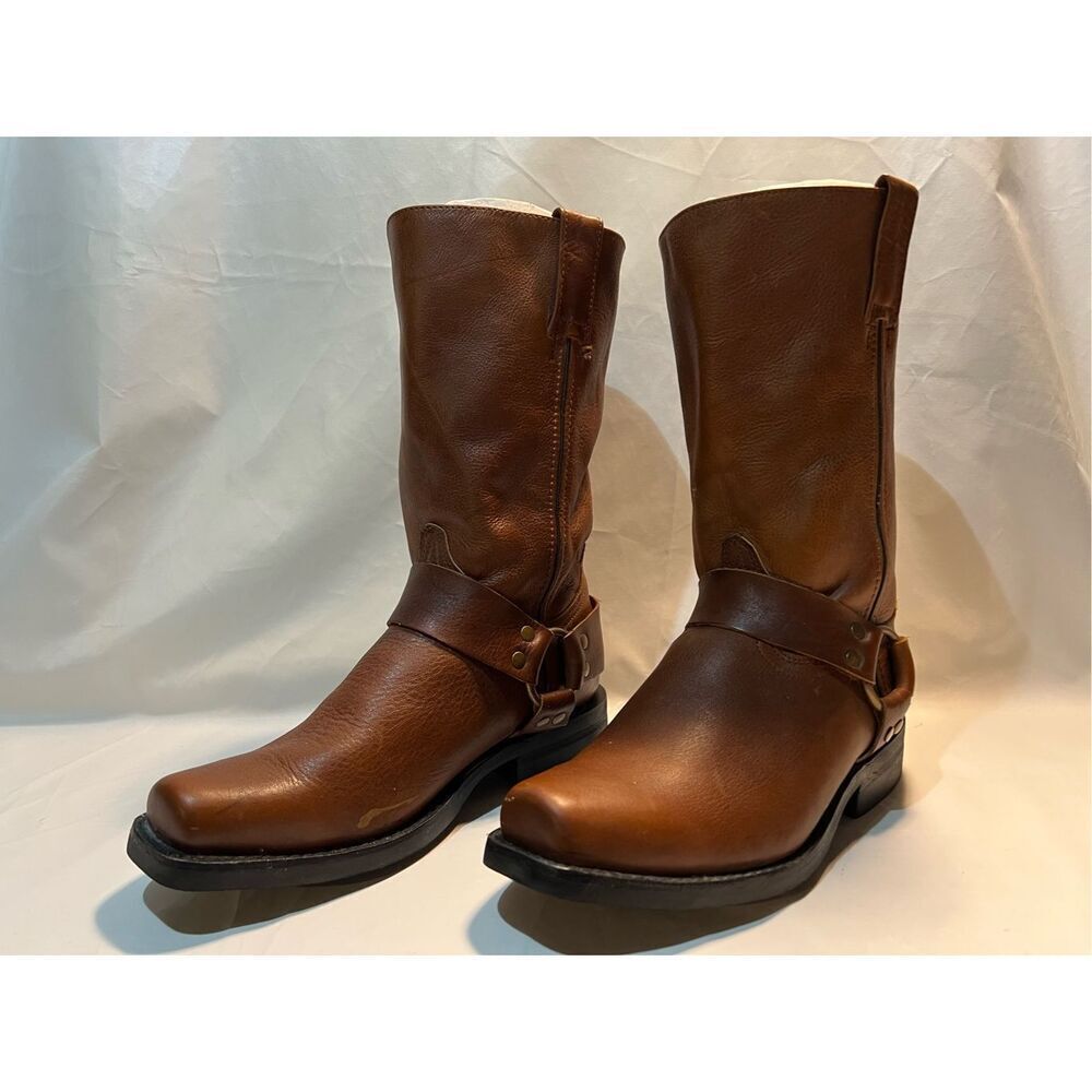 J.B. Dillion Womens Leather Pull On Boots Brown in Color Size 9